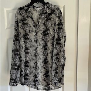 Cabi Black and White snake print Women's blouse